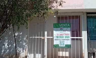 Casa en Venta en Lirios, Valle Dorado, Tlajomulco de Zúñiga