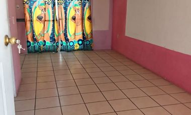 Casa en Venta en Lirios, Valle Dorado, Tlajomulco de Zúñiga