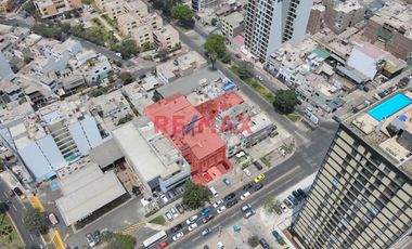 Venta De Terreno En Av. Roosevelt  Miraflores – ¡Inicia Tu Próximo Gran Proyecto!