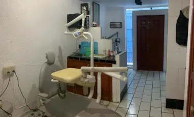 CASA EN VENTA EN JARDINES DEL BOSQUE, GUADALAJARA JALISCO