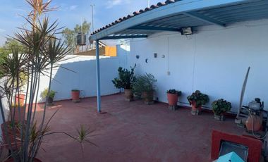 CASA EN VENTA EN JARDINES DEL BOSQUE, GUADALAJARA JALISCO