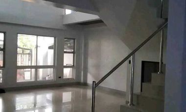 House and Lot For Sale!! @ ( Barangay Poblacion )