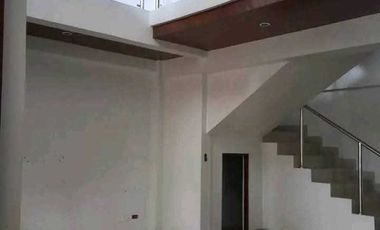House and Lot For Sale!! @ ( Barangay Poblacion )