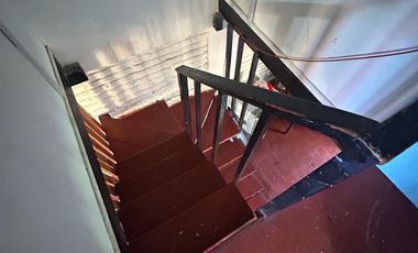 Departamento Duplex 3 dormitorios 1 baño. Marte 528 Recoleta