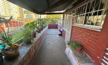 Departamento Duplex 3 dormitorios 1 baño. Marte 528 Recoleta