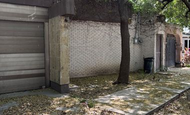 casa 1 piso Miravalle para remodelar totalmente