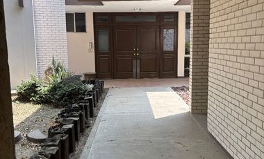 casa 1 piso Miravalle para remodelar totalmente