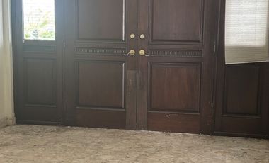 casa 1 piso Miravalle para remodelar totalmente