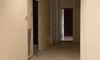 casa 1 piso Miravalle para remodelar totalmente