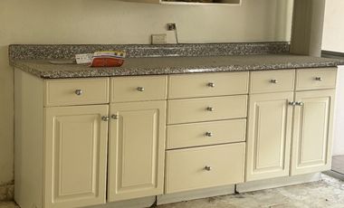 casa 1 piso Miravalle para remodelar totalmente