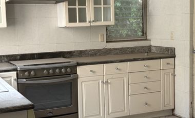 casa 1 piso Miravalle para remodelar totalmente