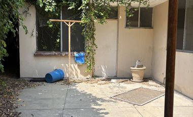 casa 1 piso Miravalle para remodelar totalmente