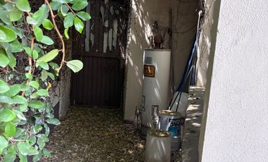 casa 1 piso Miravalle para remodelar totalmente