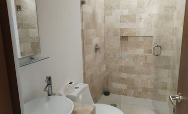 RENTA CASA AMUEBLADA  EN PUERTA  DE PIEDRA  EN CORREGIDORA QUERETARO