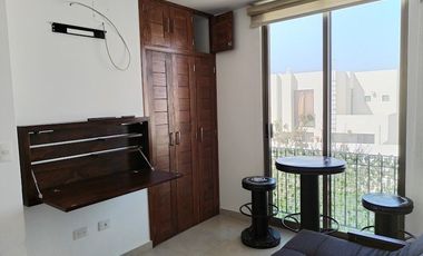 RENTA CASA AMUEBLADA  EN PUERTA  DE PIEDRA  EN CORREGIDORA QUERETARO