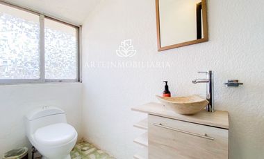 Casa en Chulica. Zona Esmeralda. 557 m2 construcción por menos de 10!
