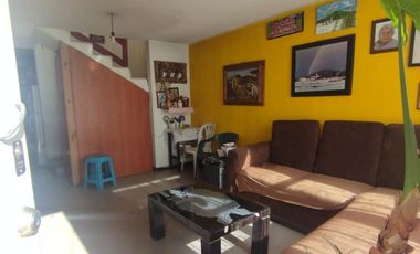 VENTA EXCELENTE CASA A 5 MINUTOS DE PILARES CERCA DE GALERIAS TOLUCA A 10 MINUTOS CENTRO DE TOLUCA