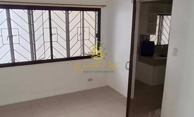 LKGHL003 - 4 BEDROOM HOUSE AND LOT FOR LEASE IN BF HOMES