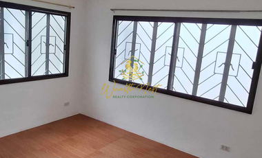 LKGHL003 - 4 BEDROOM HOUSE AND LOT FOR LEASE IN BF HOMES