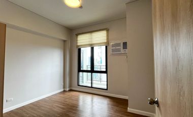 3BR Semi Furnished Penthouse Condo for Lease in Viento at Cerca, Las Pinas City