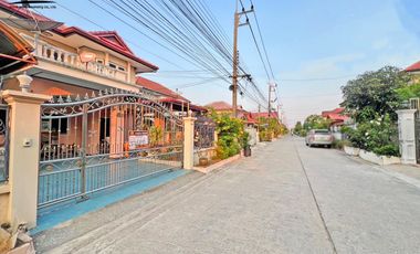 หมู่บ้านชุมชนร่มเย็น ทำเล : ลำลูกกา - คลอง 2 ( ซอยลำลูกกา 11/4 ) (B)