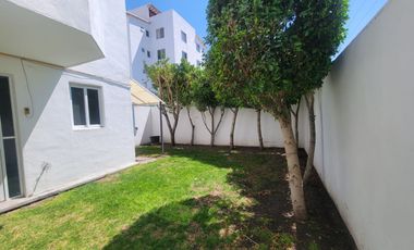 RENTA Departamento amueblado 2 rec en condominio cerrado Las Condes, Corregidora, Querétaro