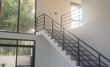 House and Lot 4 Bedroom for Rent in BF Homes, Paranaque City