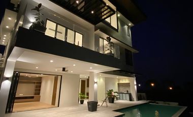 Ayala Westgrove Heights 3 Storey Brand New Modern Hose & Lot FOR SALE