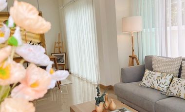 Only one house left in the Chiang Mai Village project