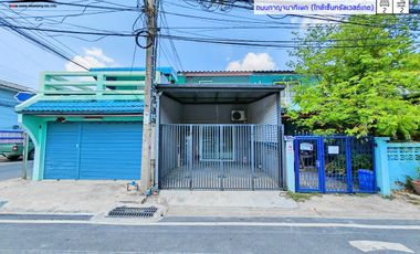 หมู่บ้านรัตนาธิเบศร์ ทำเล : ถนนกาญจนาภิเษก (ใกล้เซ็นทรัลเวสต์เกต) (A)