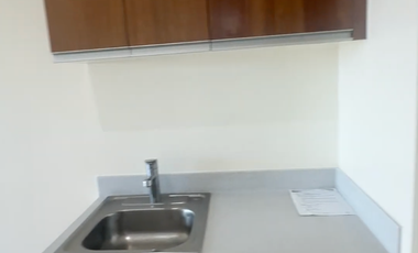 1 Bedroom Unit FOR SALE in Eton Tower, Makati City!