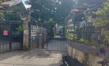House and lot for sale in F Cuadra Street Barangay Coloong Valenzuela City