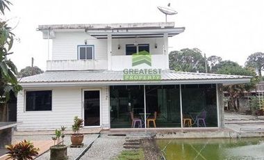 ขายที่ดินพร้อมสิ่งปลูกสร้าง ปาเสมัส สุไหงโกลก นราธิวาส เนื้อที่ 189 ตร.ว ทำเลดี เหมาะพักอาศัย ประกอบกิจการ ร้านอาหาร