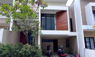 Dijual Rumah Mewah Condet Kramatjati Jakarta Timur dekat pusat bisnis Jalan TB Simatupang [AR044]