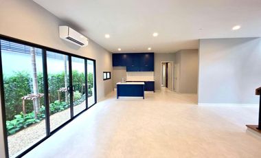 Else Bearing 32: 189.5 sqwah 457 sqm. 4bed 5bath + maid 49,900,000 Am: 065619----