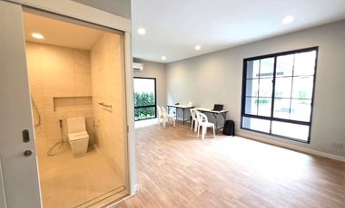 Else Bearing 32: 189.5 sqwah 457 sqm. 4bed 5bath + maid 49,900,000 Am: 065619----