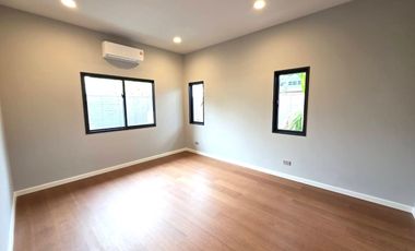 Else Bearing 32: 189.5 sqwah 457 sqm. 4bed 5bath + maid 49,900,000 Am: 065619----
