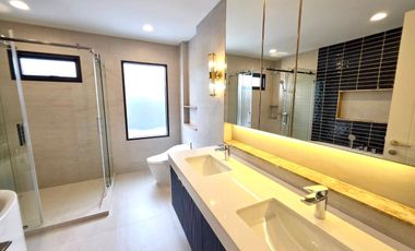 Else Bearing 32: 189.5 sqwah 457 sqm. 4bed 5bath + maid 49,900,000 Am: 065619----