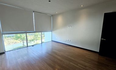 Departamento en Torre Lugano en Juan Palomar  en nivel 2, vista Andares