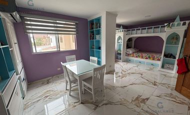 Venta casa con terraza Urb. Ciudad Celeste Samborondón Guayaquil, 3 habitaciones