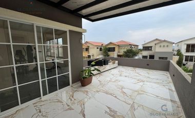 Venta casa con terraza Urb. Ciudad Celeste Samborondón Guayaquil, 3 habitaciones