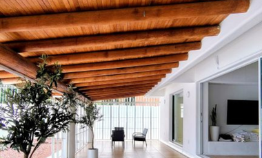 C120 Casa en Venta 3 recamaras y piscina frente Campo de Golf Palma Real en Ixtapa Zihuatanejo