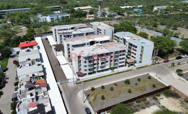 Venta De Departamento Con Estacionamiento En Cond.Laguna Del Chipe // ID: 1135552