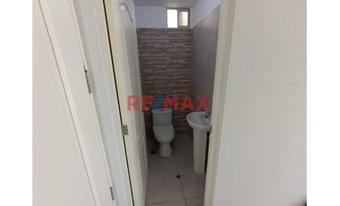 Venta De Departamento Con Estacionamiento En Cond.Laguna Del Chipe // ID: 1135552