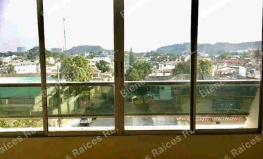 SUITE EN VENTA EN URDESA, NORTE DE GUAYAQUIL