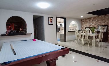 Casa en venta, 3 niveles, jardín en excelente estado de conservación, cerca de Apizaco Tlaxcala.