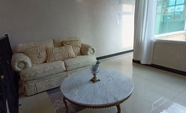 Casa en venta, 3 niveles, jardín en excelente estado de conservación, cerca de Apizaco Tlaxcala.