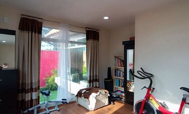 Casa en venta, 3 niveles, jardín en excelente estado de conservación, cerca de Apizaco Tlaxcala.