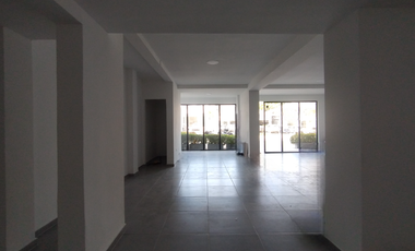Local en arriendo en Alto Prado.