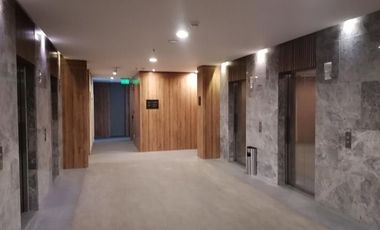 OFICINA  EN ARRIENDO LA  CASTELLANA